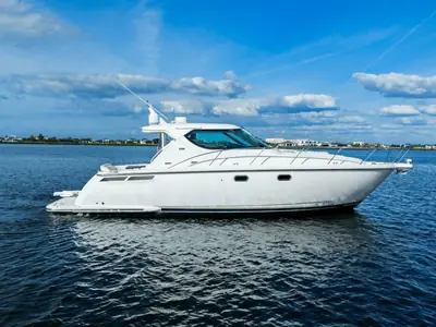 2007 Tiara 4300 Sovran