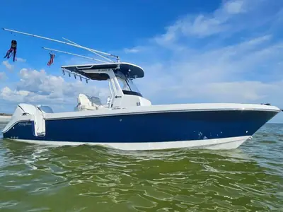 2023 EdgeWater 262CC