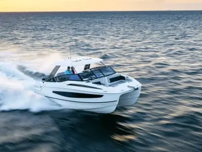 Aquila 32 Sport
