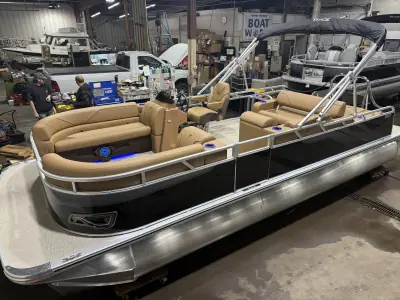 2026 Tahoe Pontoons VRB 2385