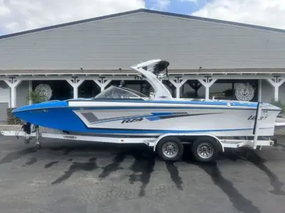 2013 Tige' RZ4