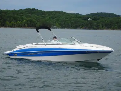 Four Winns H260
