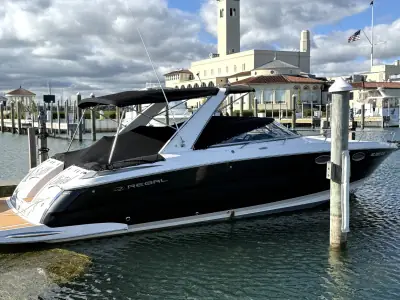 2007 Regal 3350 Sport Cruiser