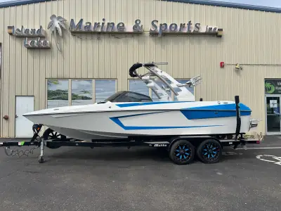 2020 Malibu 23 MXZ