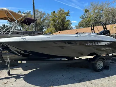 Bayliner Corp ELEMENT E18