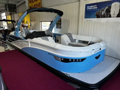 Bennington Pontoons 23 RXFBA
