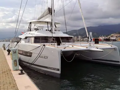 Fountaine Pajot Alegria 67