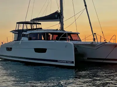 2022 Fountaine Pajot Isla 40