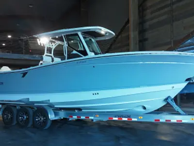 2023 Blackfin 302 CC