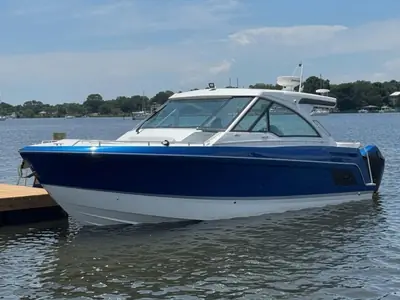 Formula 380 Super Sport Crossover