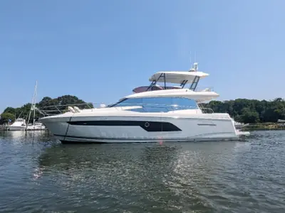 Prestige 520 Fly
