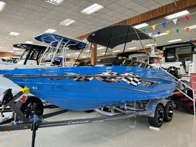 Crownline 220 SS LPX