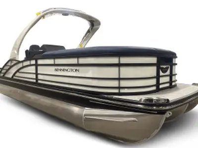 Bennington Pontoons 23 RSBA