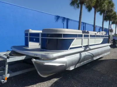 Godfrey Pontoon 2286 FSX