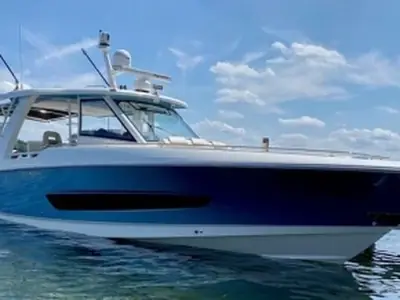 Boston Whaler 420