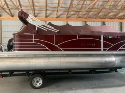 Sylvan Ind 820 MIRAGE CRUISE