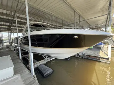 2015 Four Winns 350