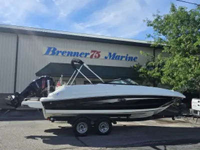 Sea Ray Sundeck 240