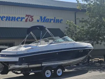 2003 Four Winns 245 SUNDOWNER