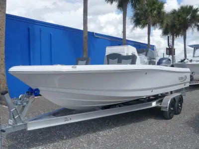 Robalo 226 CAYMAN