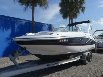2014 Hurricane SUN DECK 2400