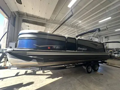 2022 Premier 230