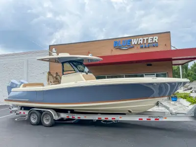 Chris-Craft Catalina 30