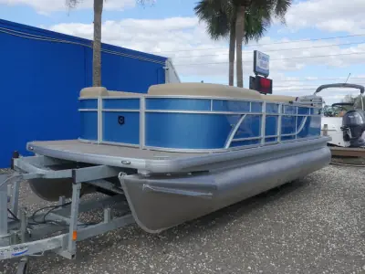 Godfrey Pontoon 2086 CXP