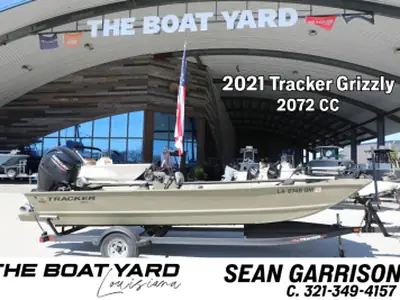2021 Tracker GRIZZLY 2072