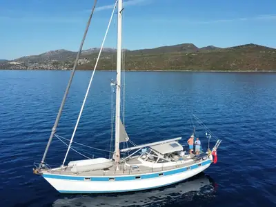 Hallberg-Rassy 49