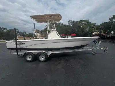 2023 Nautic Star 227 XTS