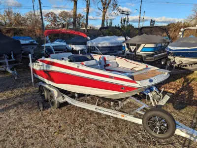 Crownline E210 XS