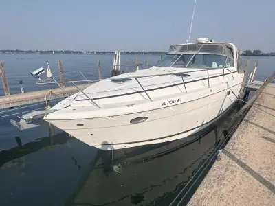 2004 Rinker FIESTA VEE 410