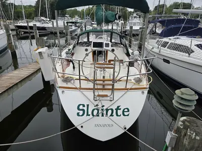 1983 Sabre 38