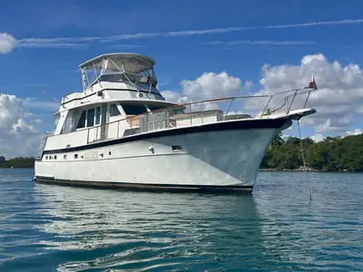 1975 Hatteras 58 YACHT FISHERMAN