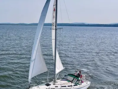 1983 Catalina 30