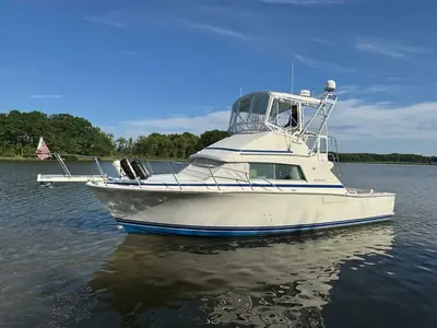 Bertram 33 Sport Fisherman