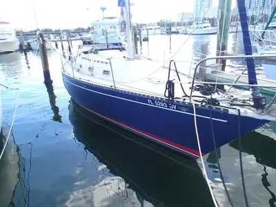 1980 Tartan 33