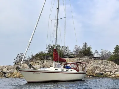 Canadian Sailcraft Cs 36