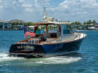 2015 hinckley 37 Picnic Boat