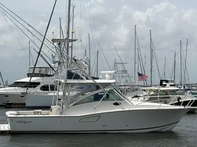 2005 Albemarle 320 EXPRESS