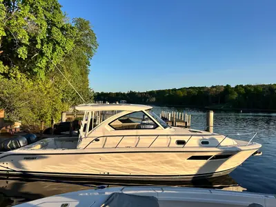 2018 Pursuit OS 355 Offshore