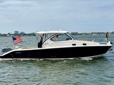 2016 Pursuit OS 325 Offshore