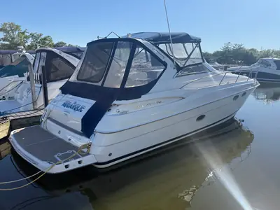 2005 Regal COMMODORE 3560