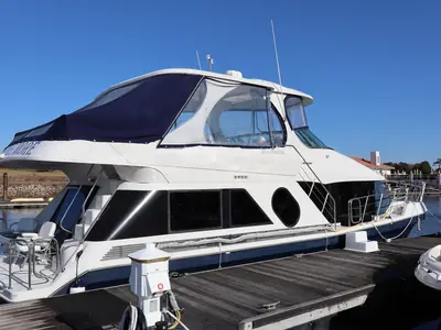 2006 Bluewater 5200
