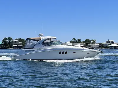 2006 Sea Ray Sundancer 380