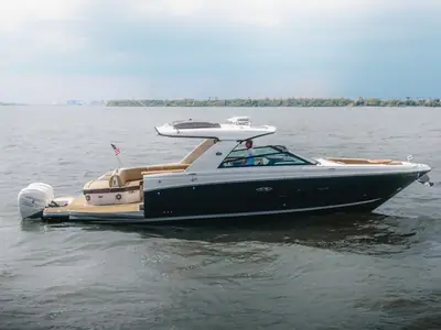 2021 Sea Ray SLX 400 Outboard