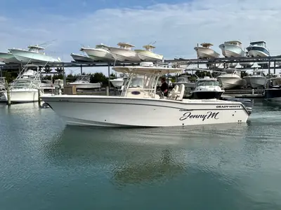 2016 Grady-White Canyon 306