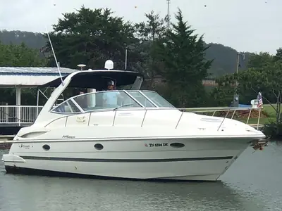 2005 Cruisers 340 Express