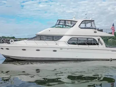 2005 Carver Voyager
